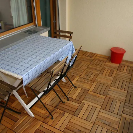Magrappe M 451 - Lift 6 Pers Appartement *