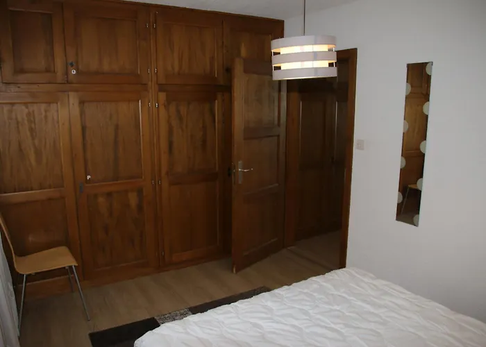 Magrappe M 451 - Lift 6 Pers Veysonnaz